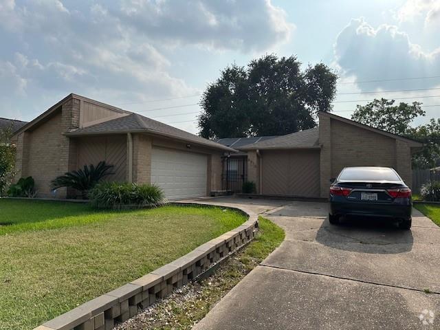 Building Photo - 8010 Addicks Clodine Rd Rental