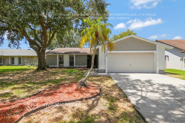 Building Photo - 6708 Commodore Way