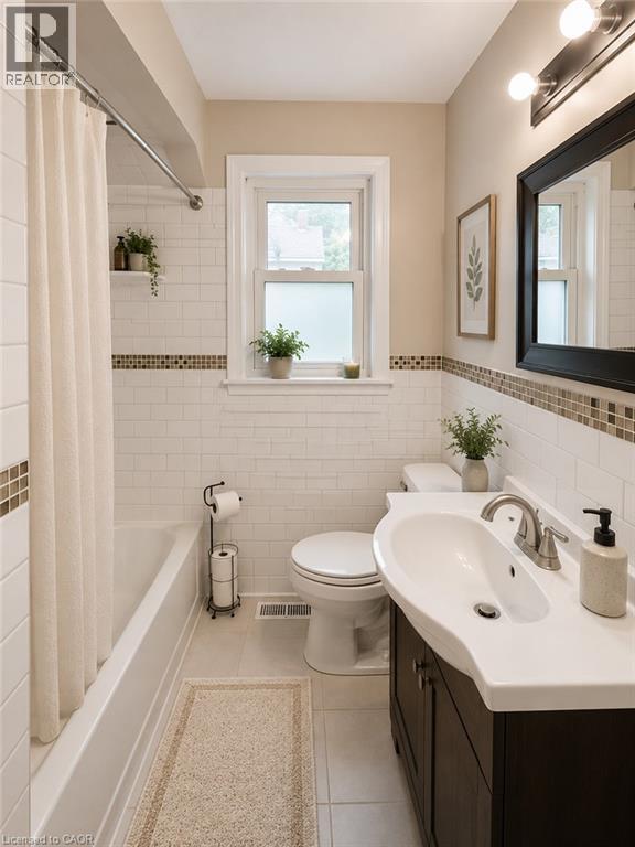 Photo - 25 Endfield Ave