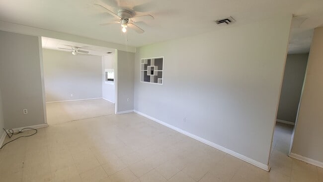 Photo - 3406 Black Lake Cir