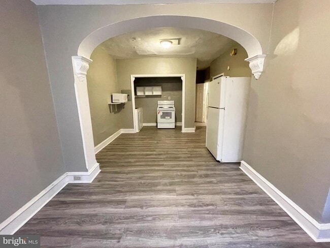 Building Photo - 4637 Leiper St Unit 2