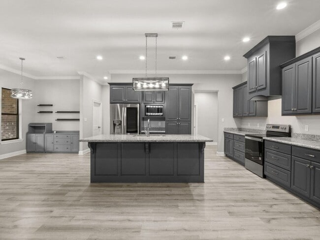 Photo - 102 Hidden Trails