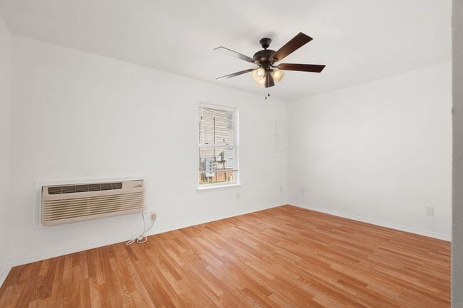 Photo - Flat Rock Creek Apartments