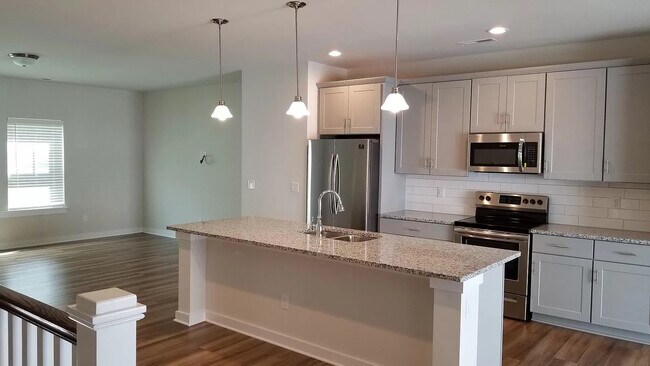 Room in Townhome on Sharon Towns Dr