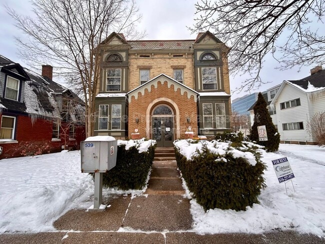 Photo - 317 Prospect Ave NE Unit 3