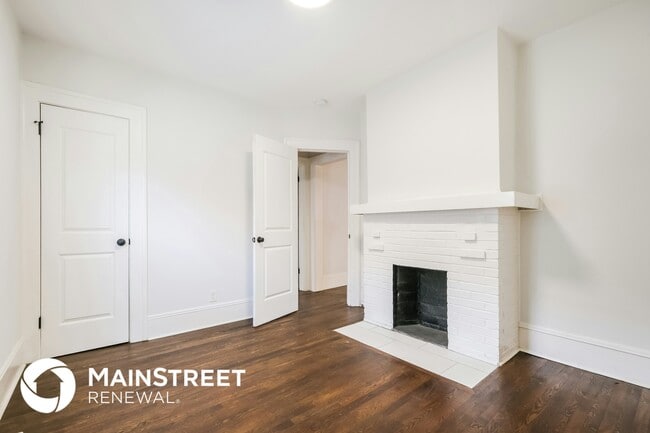 Photo - 1578 Linda Way SW