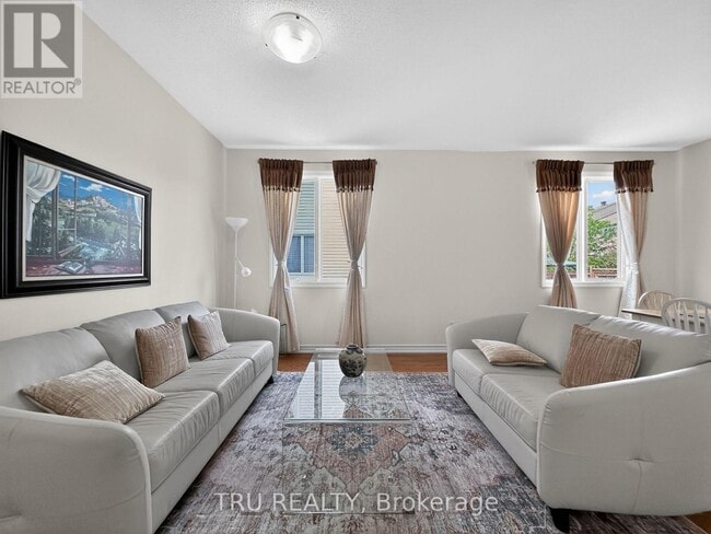 Photo - 200 Celtic Ridge Crescent