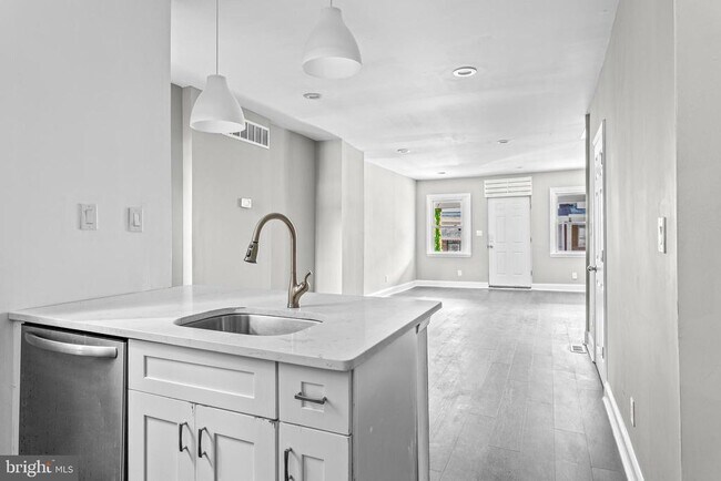 Photo - 5427 Ridgewood St