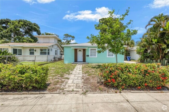 Building Photo - 809 SW 17th St Rental
