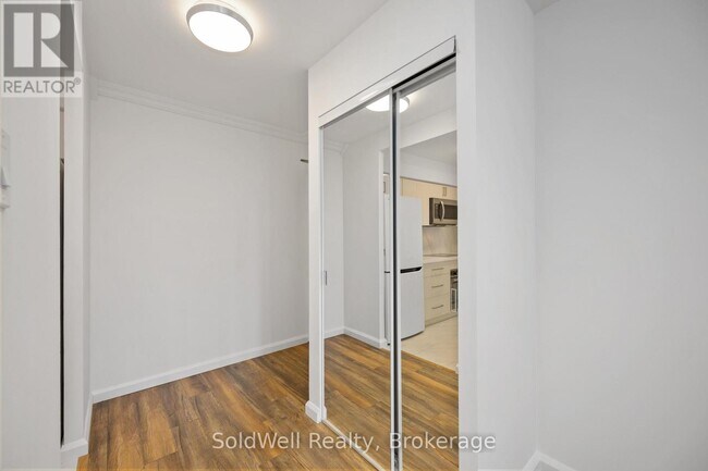 Photo - 1055 Bay St. Unité 712