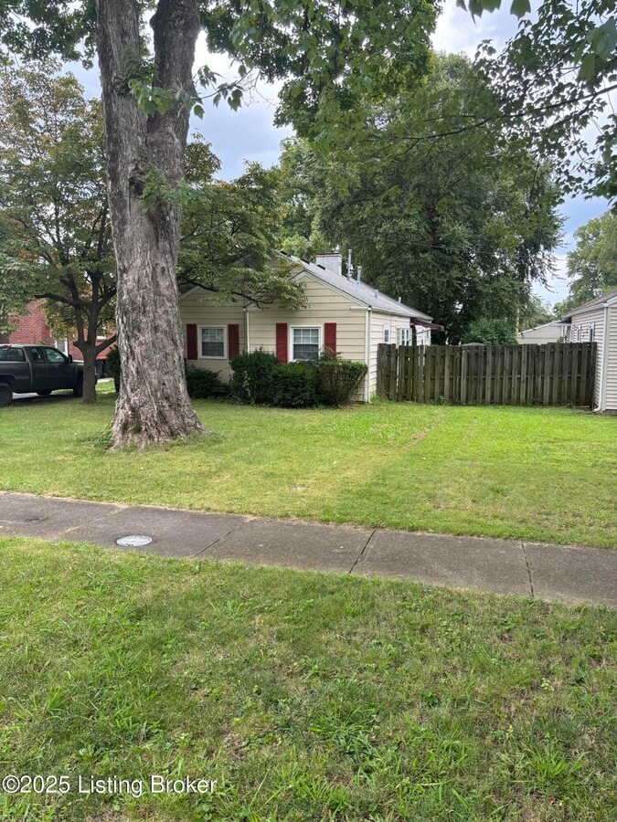 Photo - 2508 Hawthorne Ave