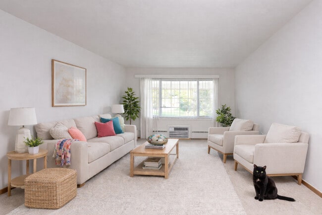 Photo - Concord Green