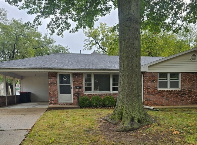 Photo - 205 N Charles St