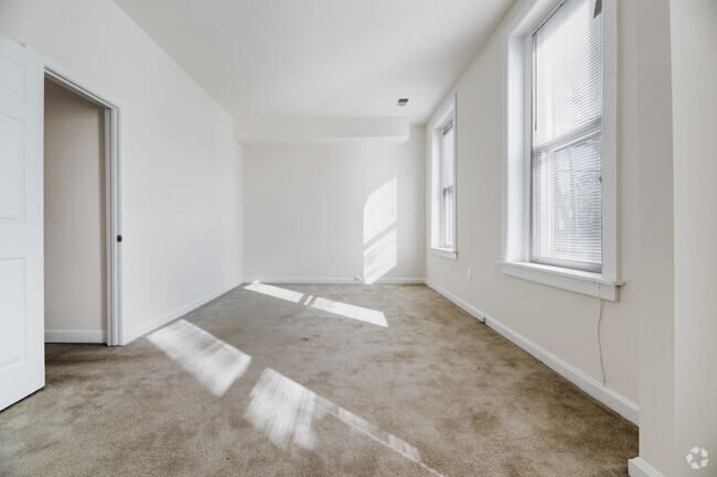 Building Photo - 650 D St SE Unit 1 Rental