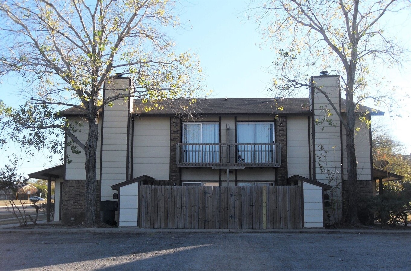Photo - 3008 Chaucer Dr Unit Apt D