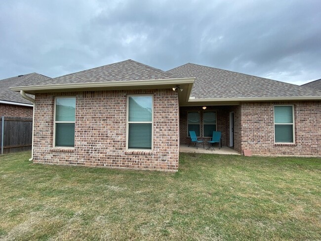 Photo - Willow Heights