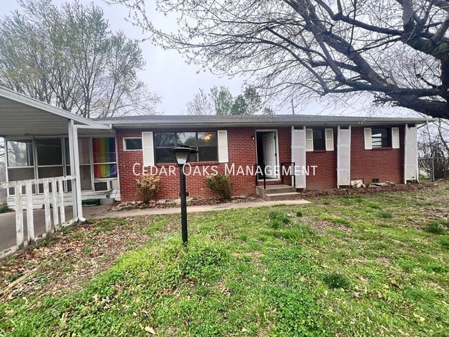 Cute House in Center of Town - Cute House in Center of Town