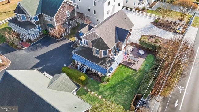 Photo - 330 Garfield Pkwy