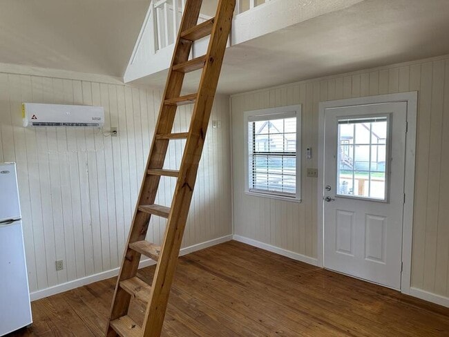 Photo - 2440 TX-16 Unidad 307