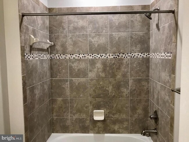 Photo - 10735 Hinton Wy