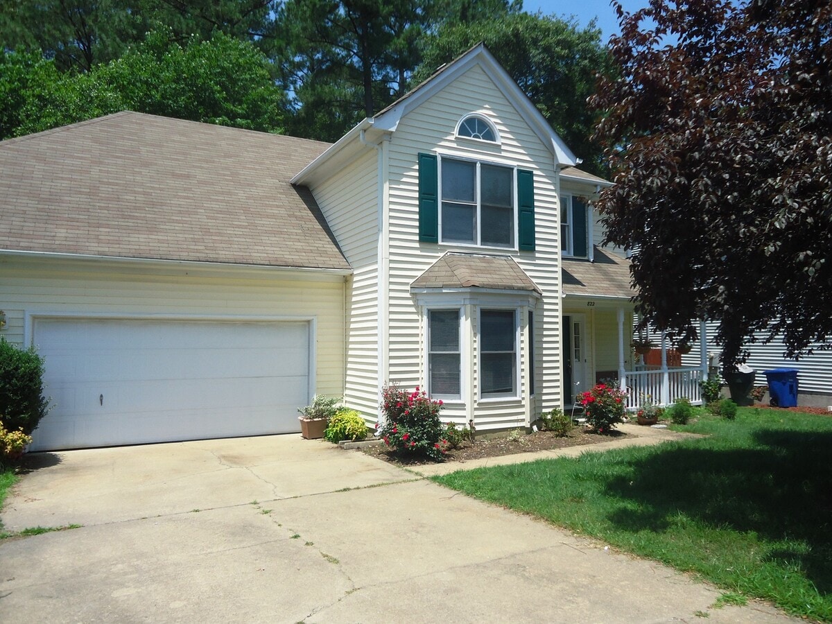 Photo - 822 Melrose Terrace