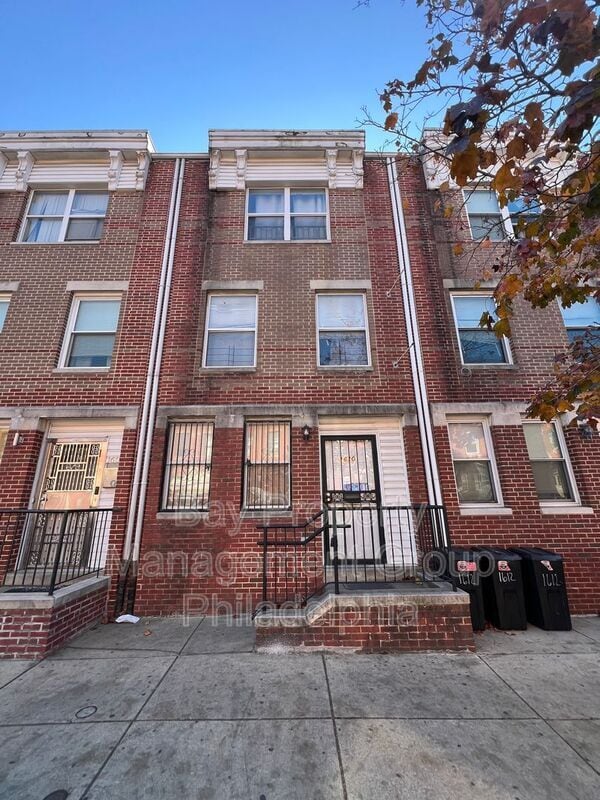 Photo - 1610 W Diamond St