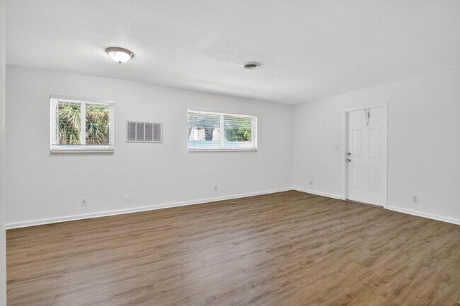 Photo - 3031 NE 7th Ave Apartamento Unidad B