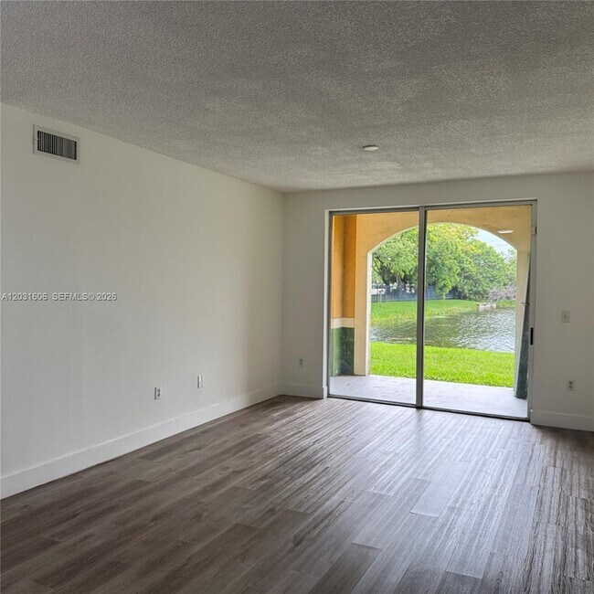 Photo - 2401 W Preserve Way Unidad 102