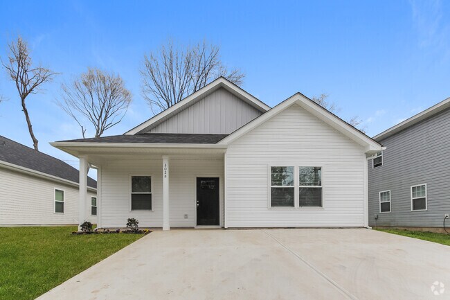 Building Photo - 3028 Celia Ave Rental