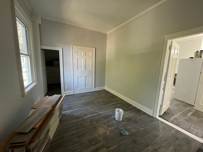Photo - 180 Williams St Unit 1
