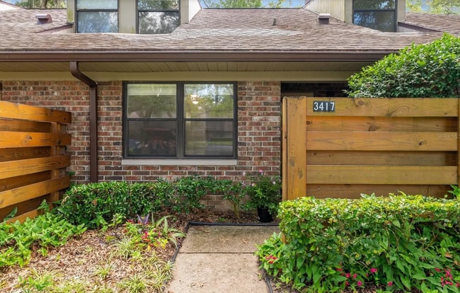 Building Photo - 3417 NW 53rd Ter