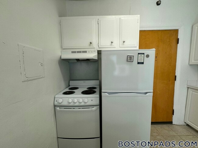 Photo - 1223 Beacon St Apartment Unit 201