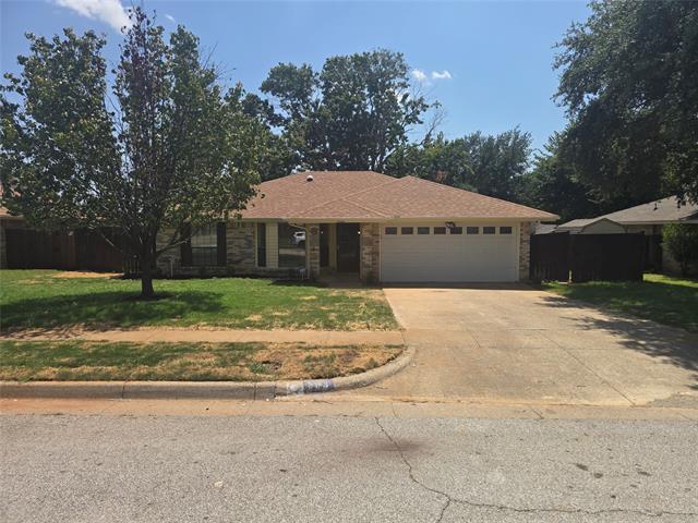 Building Photo - 508 Tarragon Ln
