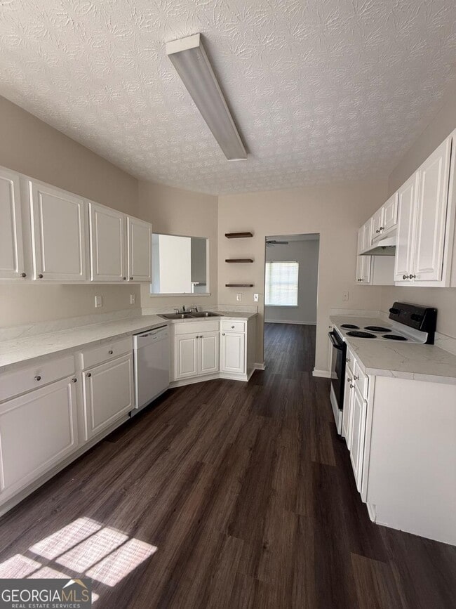 Photo - 8106 Wynfield Dr