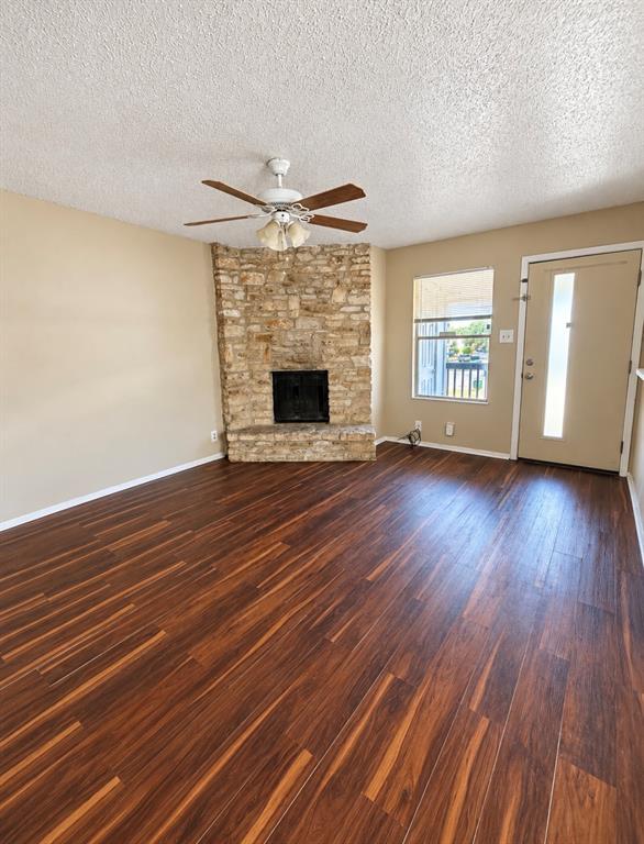 2201 Leah Cove