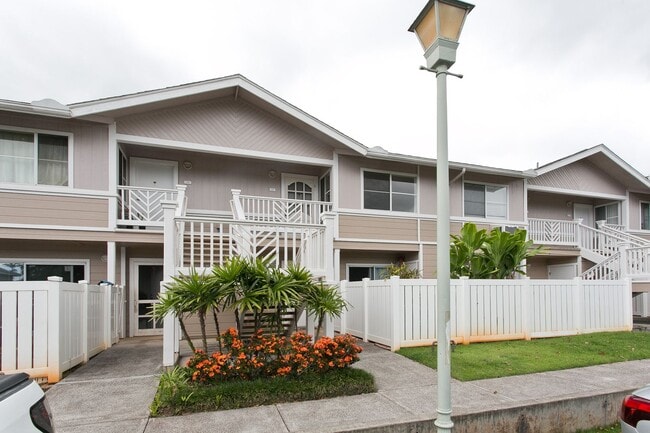 Building Photo - 95-1023 Kaapeha St #54