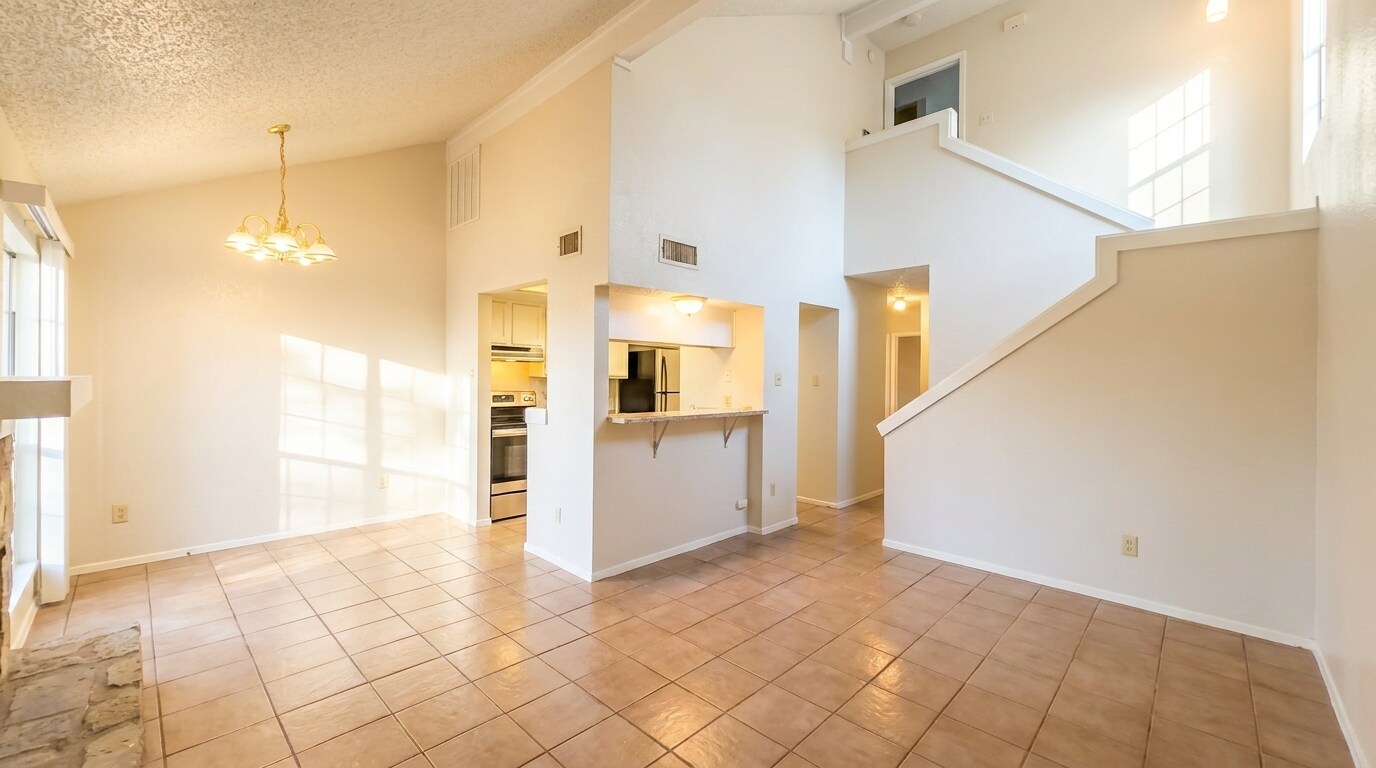 Photo - 1702 Cinnamon Path Unidad #B
