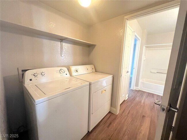 Photo - 6800 E Lake Mead Blvd Unidad 1118