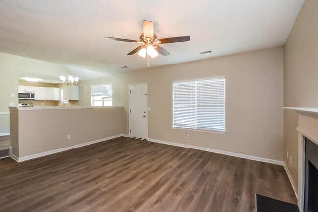 Photo - 2287 Rambling Way