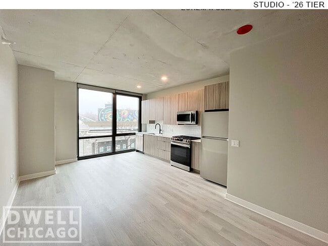 Building Photo - 4641 N Broadway St Unit 1 Rental