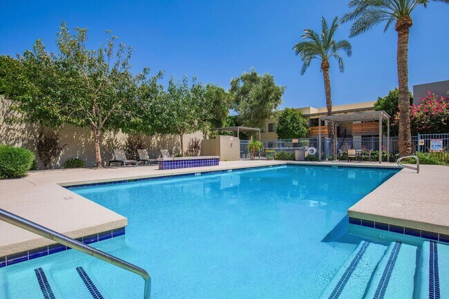 Palm Desert Apartments