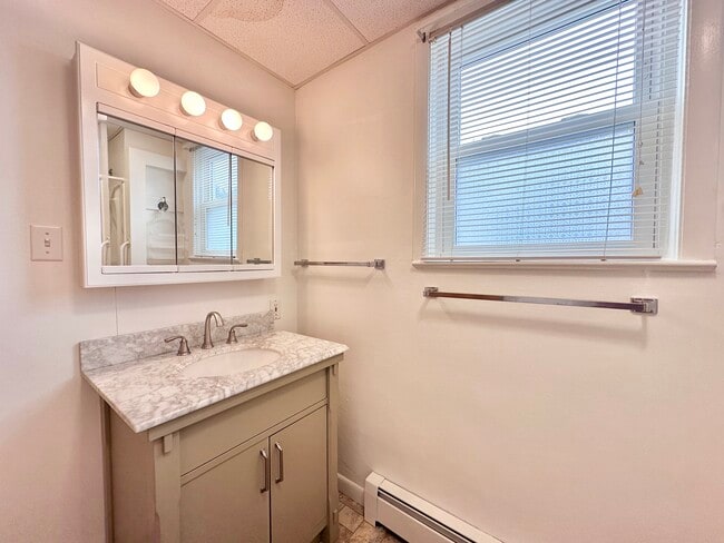 Photo - 116 Main St Unit 1