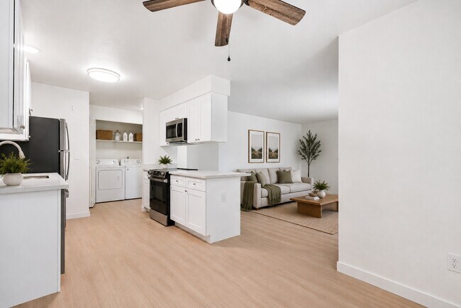 Staged Living - Willow Park