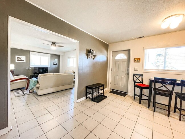 Photo - 418 N Baldwin St