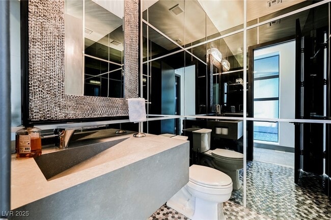 Photo - 94 Glade Hollow Dr