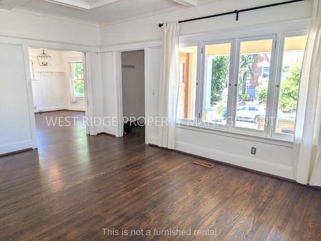Photo - 1526 NE Schuyler St