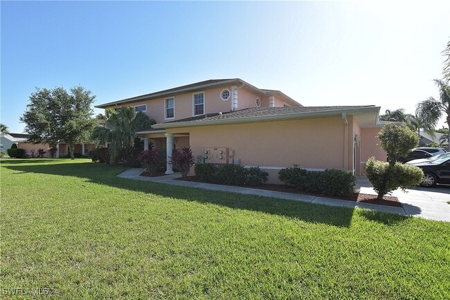 Building Photo - 19949 Lake Vista Cir N Unit 16C