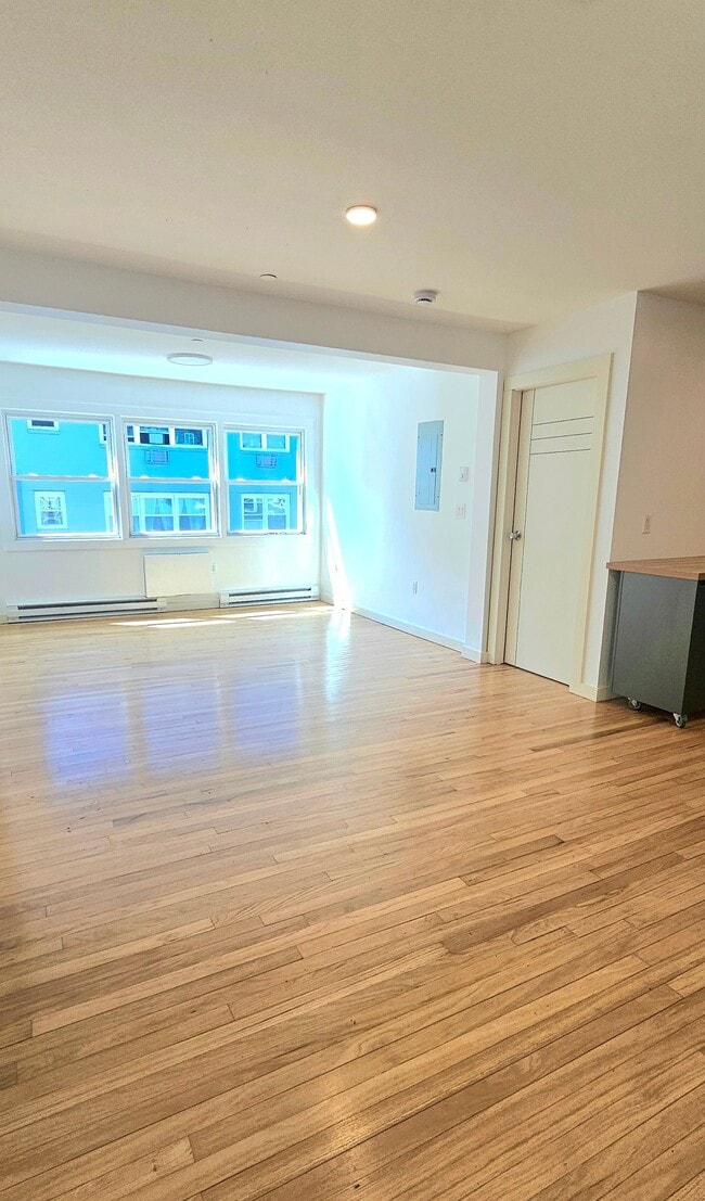 Photo - 35 Springside Ave Unit 1E