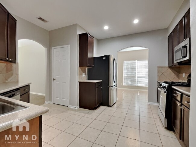 Photo - 5019 Forest Hurst Dr