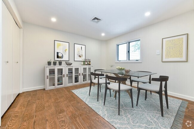 Building Photo - 51 Belmont St Unit 1 Rental